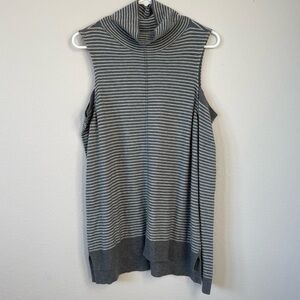 Trouvé Cold Shoulder Turtleneck Sweater